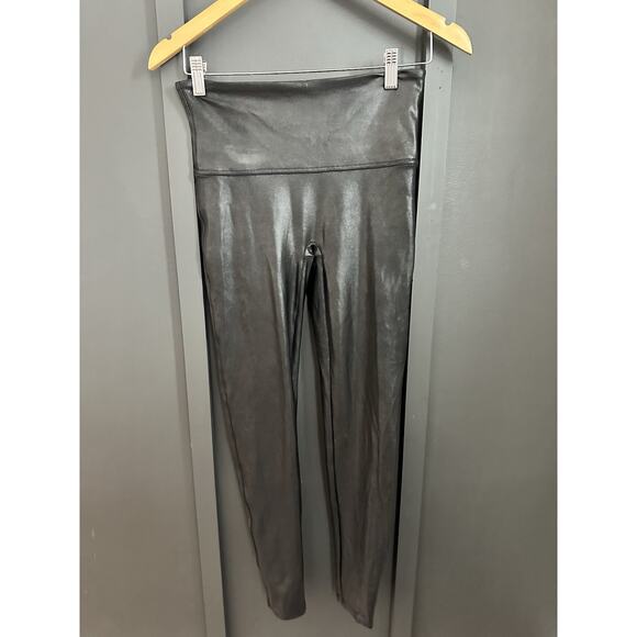 SPANX Shape Faux Leather Leggings - Black Size Large - Picture 2 of 6